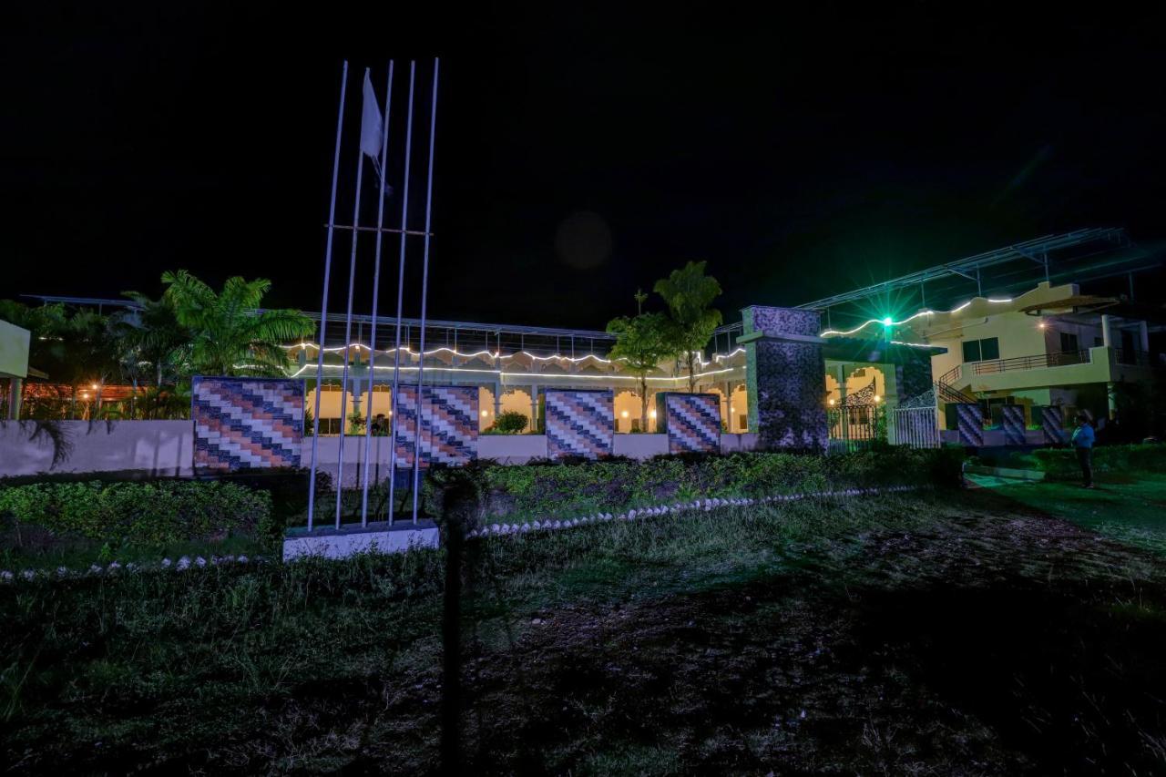 Brindavan Garden Resort & Spa Krishnarajasagara Εξωτερικό φωτογραφία