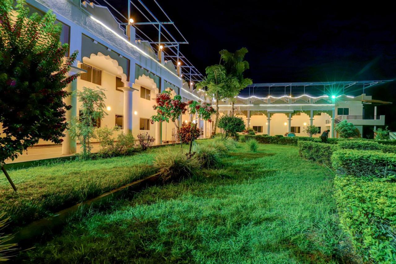 Brindavan Garden Resort & Spa Krishnarajasagara Εξωτερικό φωτογραφία