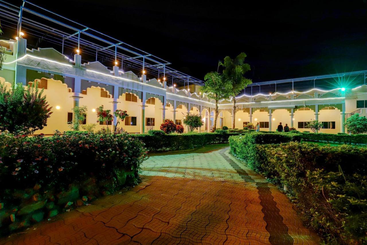 Brindavan Garden Resort & Spa Krishnarajasagara Εξωτερικό φωτογραφία