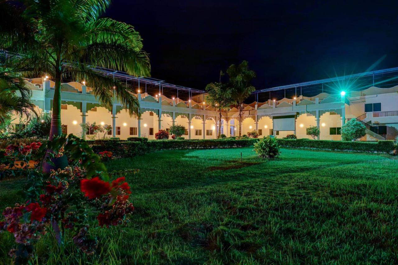 Brindavan Garden Resort & Spa Krishnarajasagara Εξωτερικό φωτογραφία