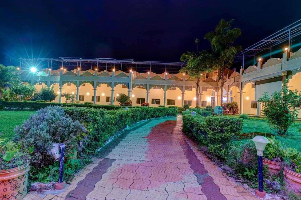 Brindavan Garden Resort & Spa Krishnarajasagara Εξωτερικό φωτογραφία